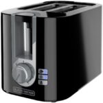 BLACK+DECKER 2-Slice Toaster, 7 Toast Shades, Removable Crumb Tray, Illuminated Bagel, Frozen and Cancel Functions