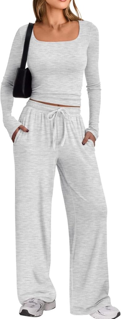 Trendy Queen 2 Piece Scoop Neck Lounge Set Womens Wide Leg Pants Side Ruching Slightly Crop Top Sweatsuit Sets With Pockets