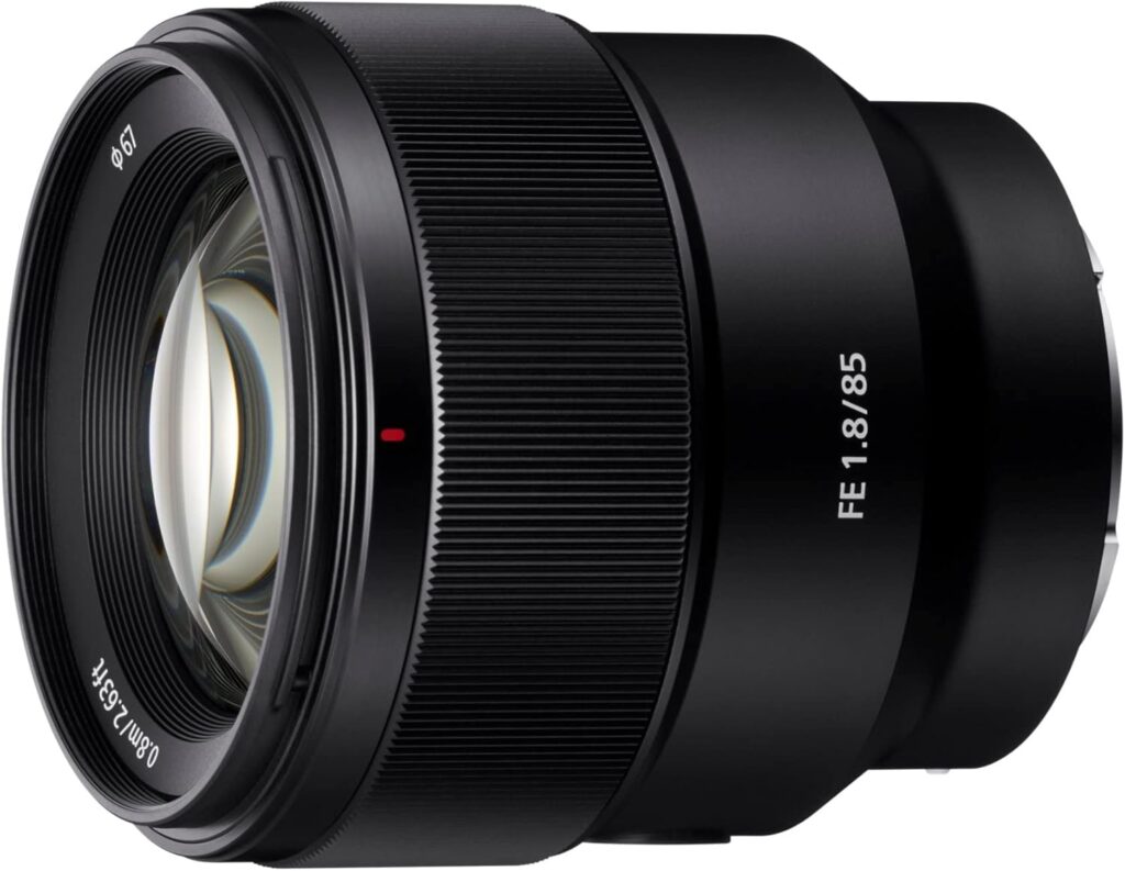 Sony SEL-85F18 Portrait Lens Fixed Focal 85mm F1.8 Full Frame Suitable for A7, ZV-E10, A6000 and Nex Series, E-Mount Black