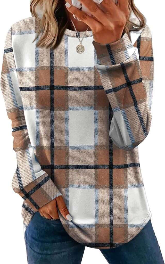 WIHOLL Sweatshirt for Women Crewneck Long Sleeve Shirts Curved Hem Lightweight Sweaters Fall Clothes 2025