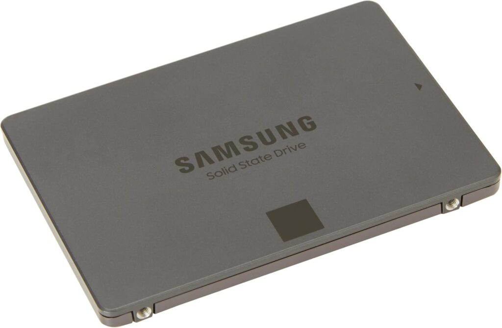 Samsung 870 QVO 8 TB SATA 2.5 Inch Internal Solid State Drive (SSD) (MZ-77Q8T0)