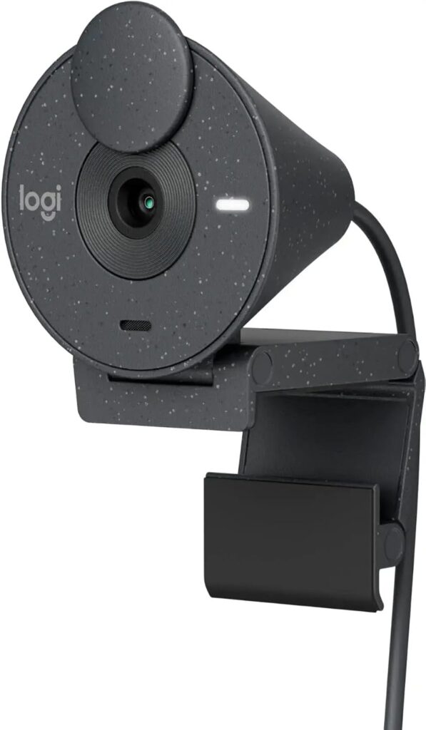 Logitech – Brio 300 1920x1080p USB-C Webcam with Privacy Shutter, Auto Light Correction – Graphite (Renewed)