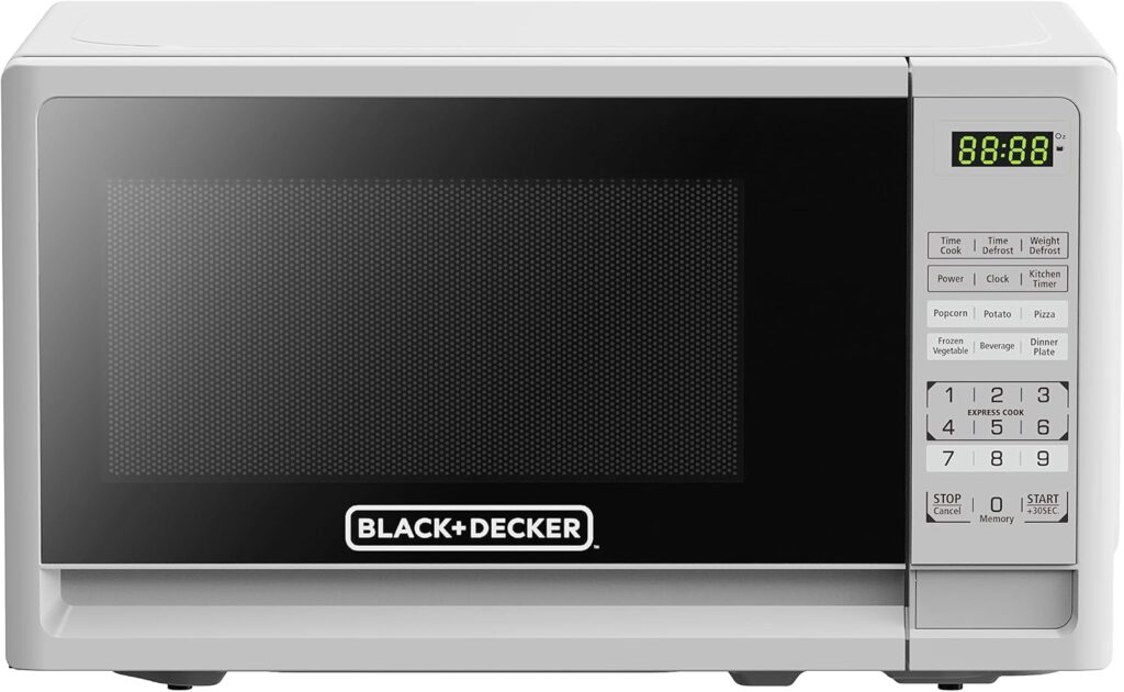 BLACK+DECKER Compact Countertop Microwave Oven 0.7 Cu. Ft. 700-Watts with LED Lighting, Child Lock, White