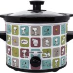 Uncanny Brands Peanuts 2 Quart Slow Cooker- Snoopy & Woodstock Appliance