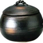 Misuzu 3 Go Black Cast Iron Rice Pot – 720ml Capacity – Maximum Weight 1.9kg – Antique Finish – No Lid – Includes Recipe Cards