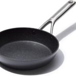 OXO Professional 8″ Frying Pan Skillet, Hard Anodized Ceramic Nonstick Cookware PFAS-Free, Induction Suitable, Stainless Steel Handle, Diamond Reinforced Coating, Dishwasher Safe, Oven Safe, Black