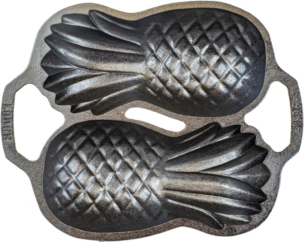 Lodge Manufacturing Company Cast Iron Pineapple Pan