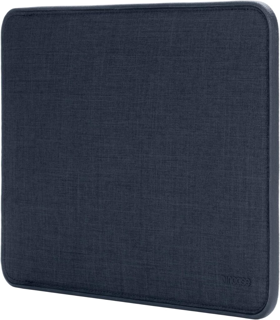 Incase ICON Sleeve with Woolenex – MacBook Air 13 inch Case – 2025, 2024, 2023, 2022, M4, M3, M2 – Fitted MacBook Case, Laptop Sleeve, Hard Cover, Durable, Lightweight – Heather Navy